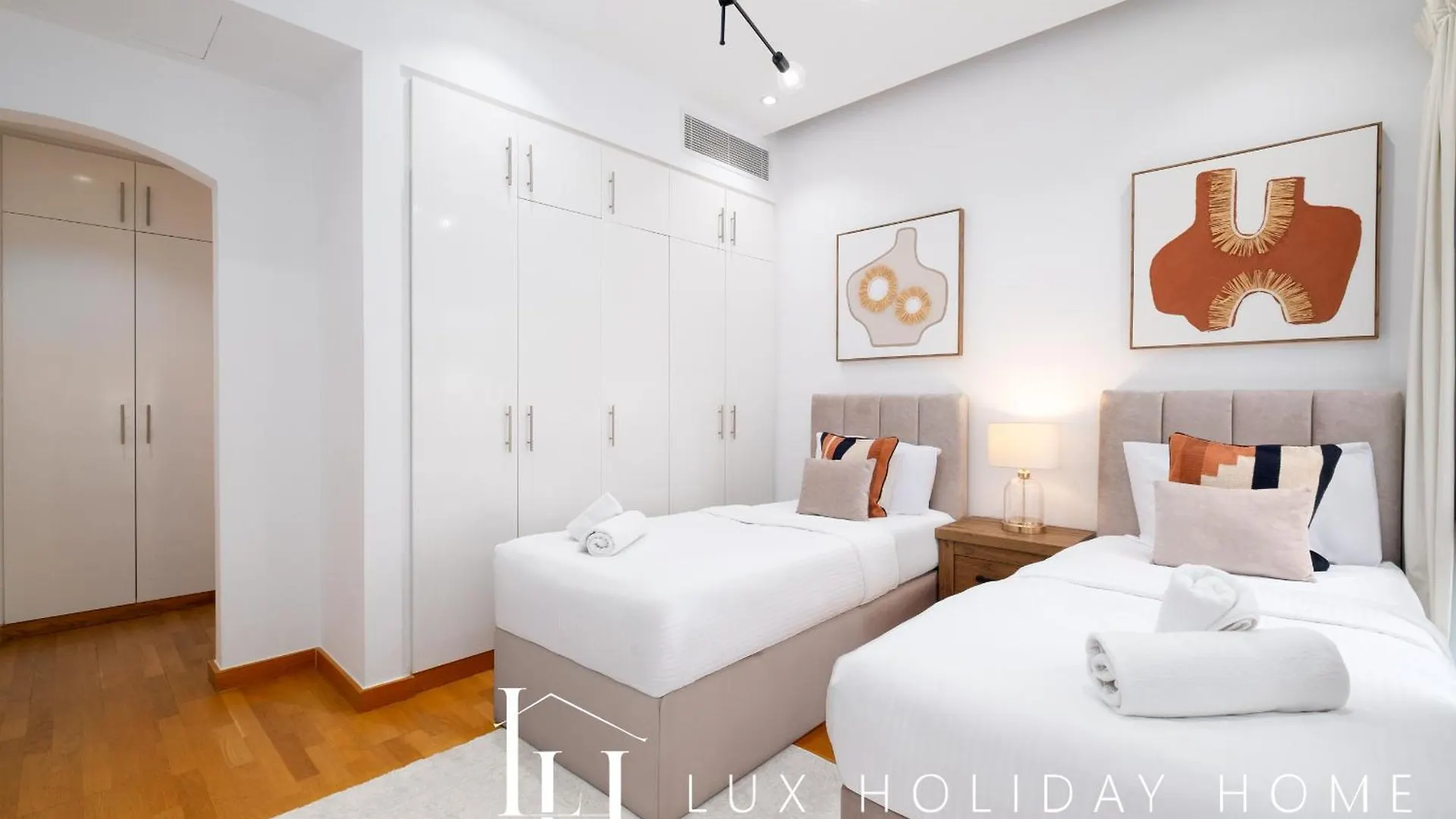 Lux The Meadows 5 Bed Villa Ντουμπάι
